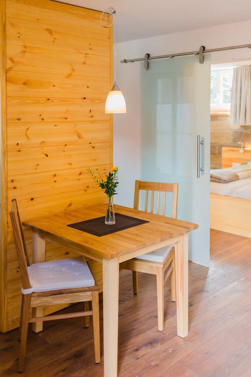 Hellbachhof Lägenhet Equarhofen Exteriör bild
